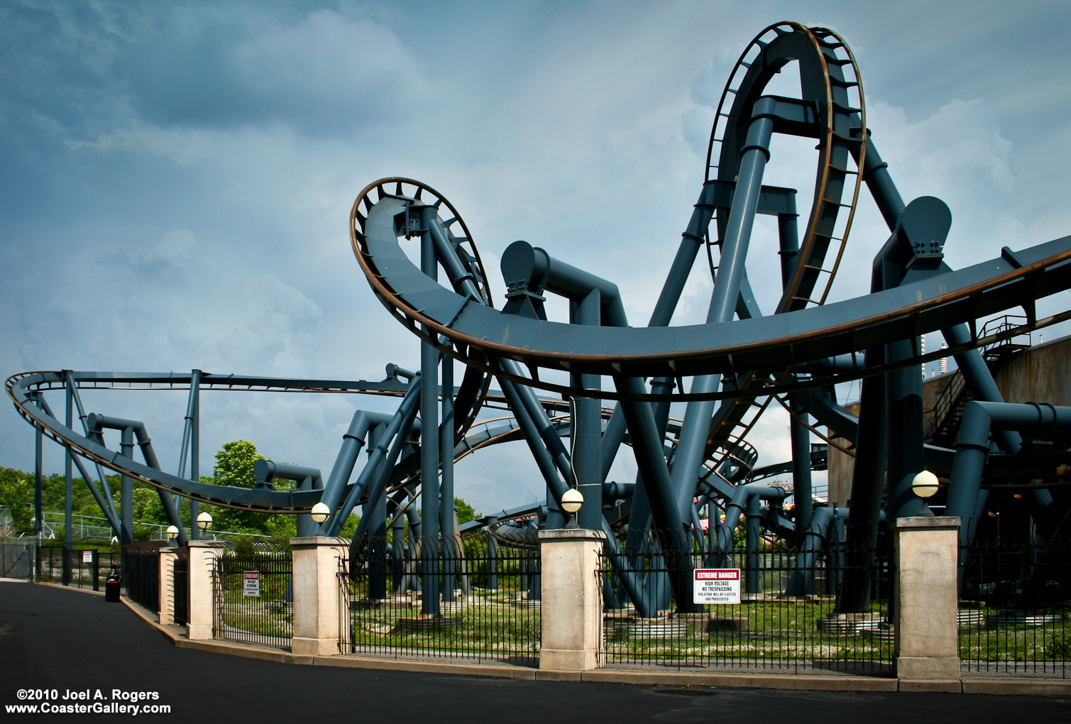 Inverted coaster built by Bolliger and Mabillard