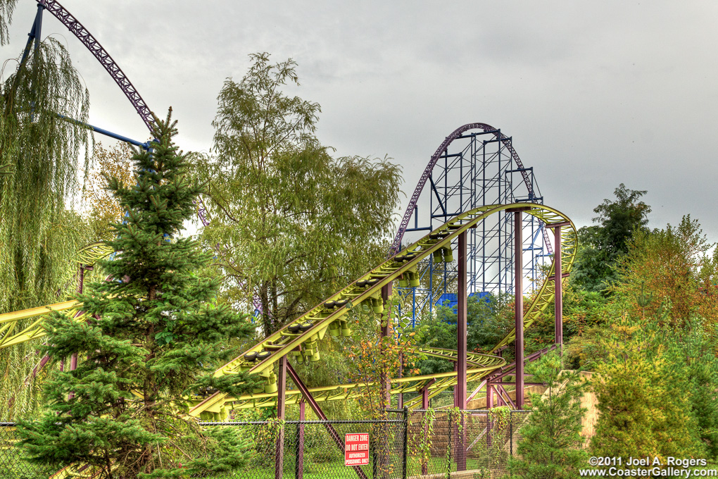 Catwoman's Whip roller coaster at Six Flags New England
