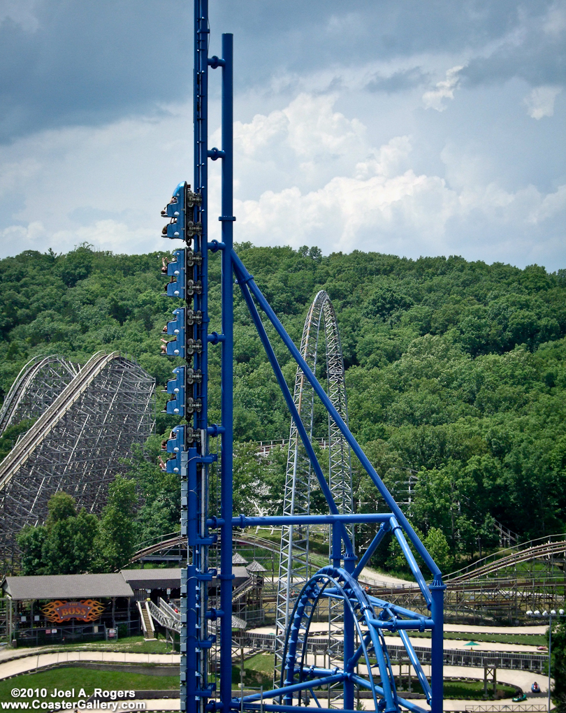 Mr. Freeze launched coaster in St. Louis