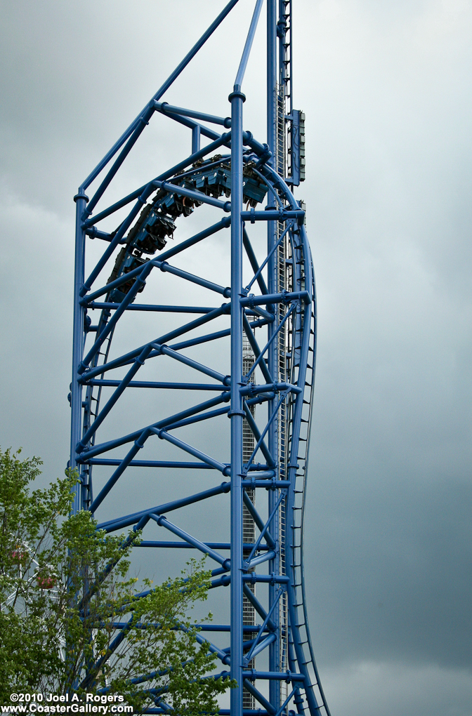 Top Hat inversion on Mr. Freeze, built by Premier Rides