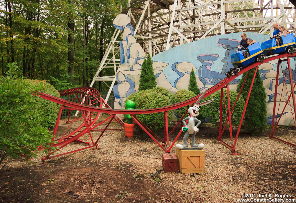 Kiddie Coaster built by Miler Coaster Company