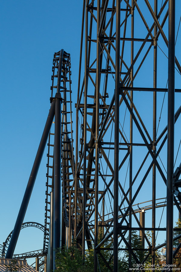 Viper roller coaster built by Arrow Huss