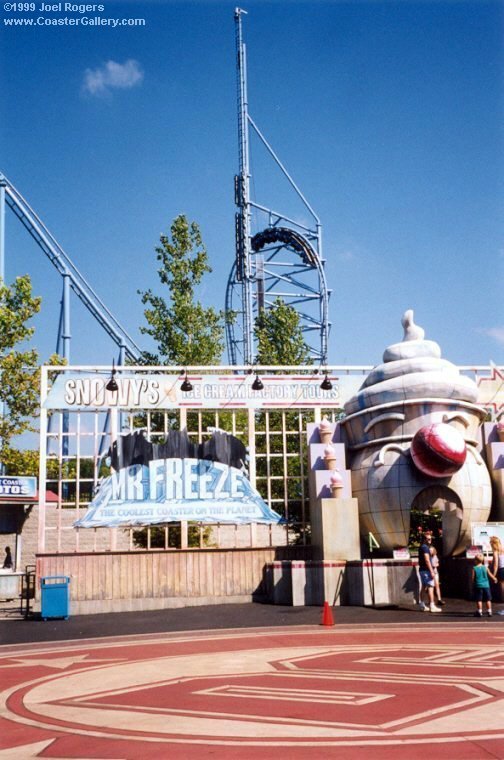 Mr. Freeze roller coaster in St. Louis