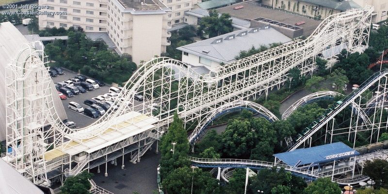 Ultra Twister roller coaster