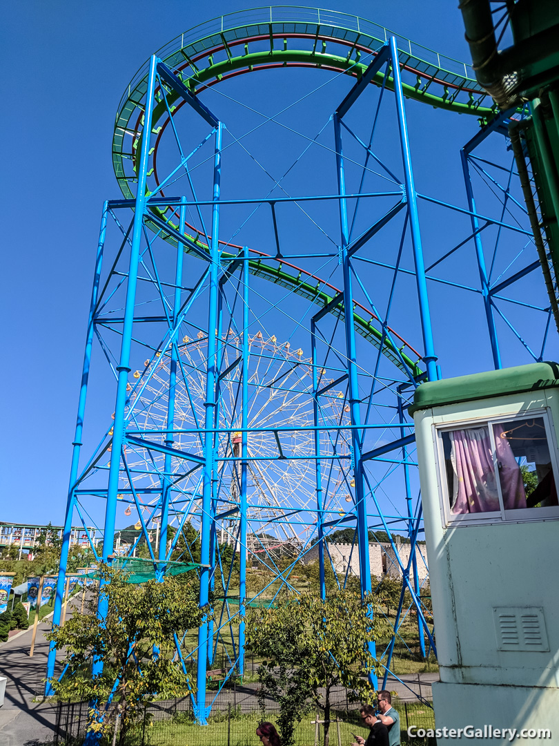 Giant Wheel and Hurricane roller coaster at Himeji Central Park