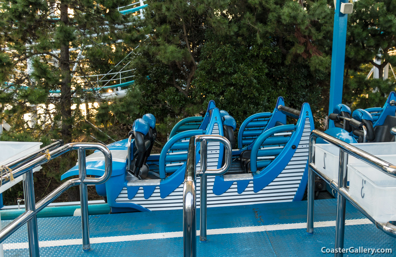 Lapbar restraints on the Surf Coaster Leviathan