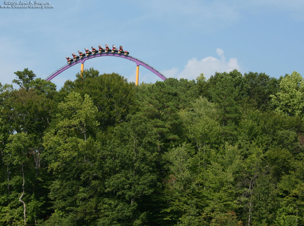 Wonderful airtime on a hyper-coaster