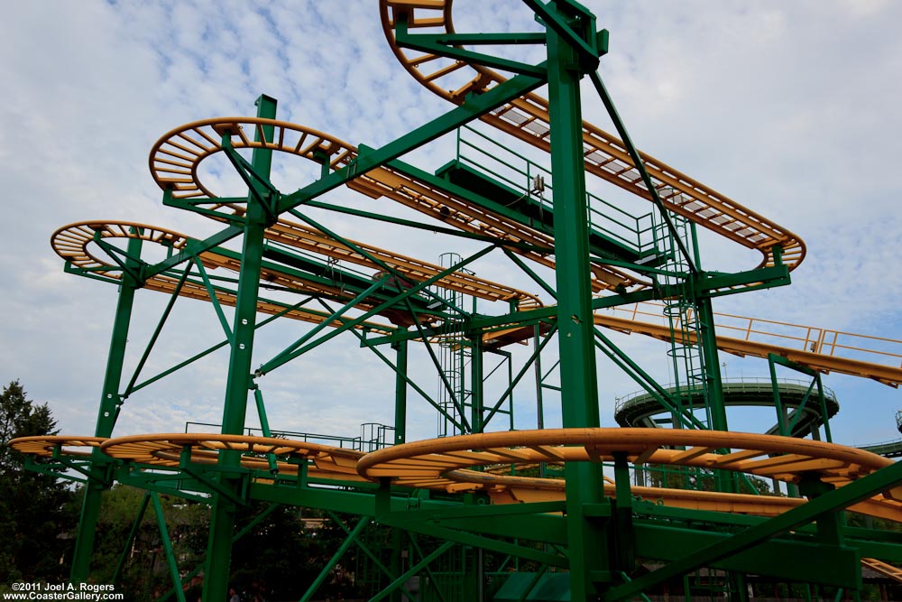Wild Mouse coaster at Six Flags