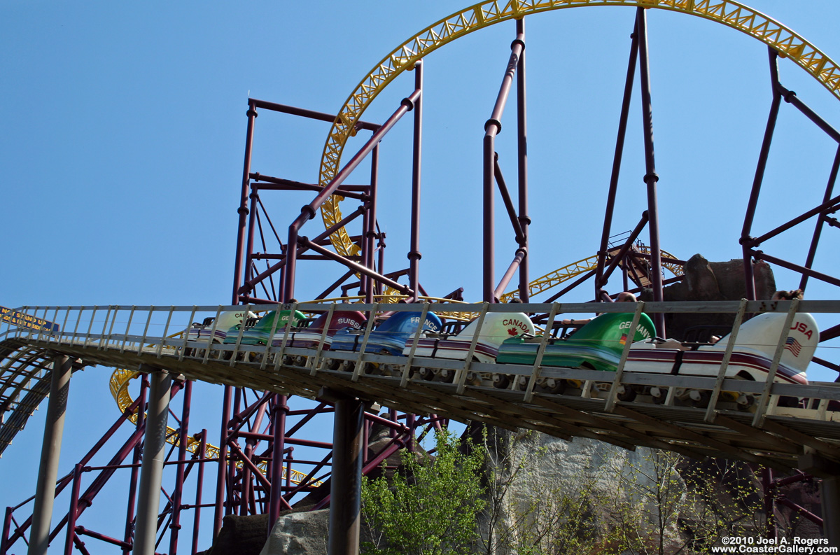 Volcano and Avalanche at Kings Dominion