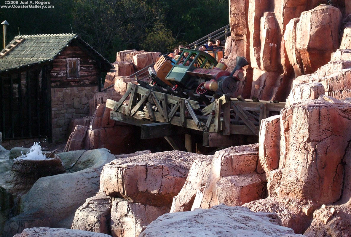 Runaway mine train roller coaster in Orlando, Florida