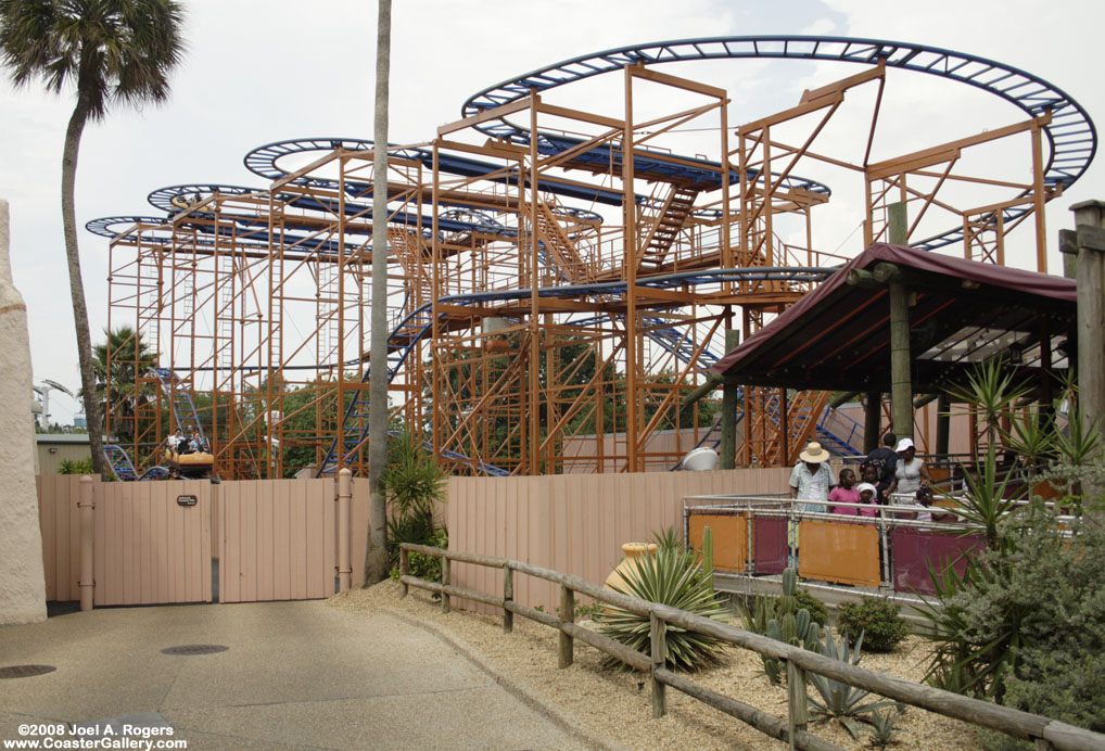 Roller coaster formerly known as Wild Maus, Izzy, and Cheetah Chase 