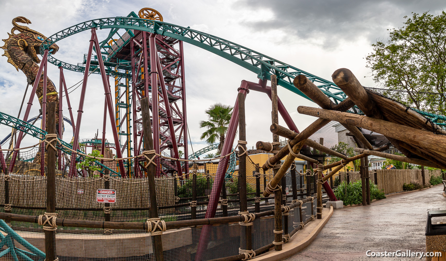 A coaster going underground