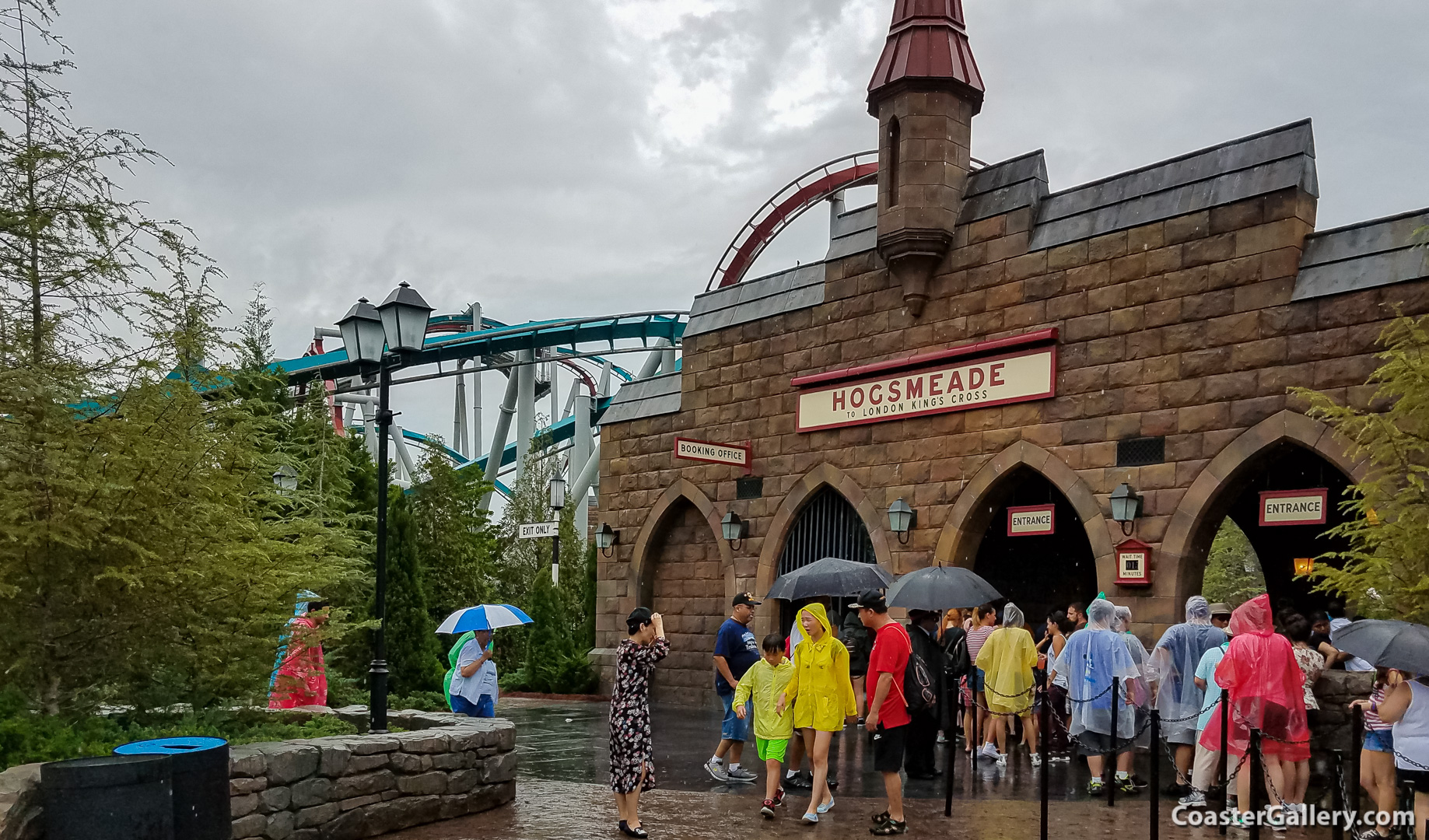 Hogwarts Express train ride between Hogsmeade to King's Cross