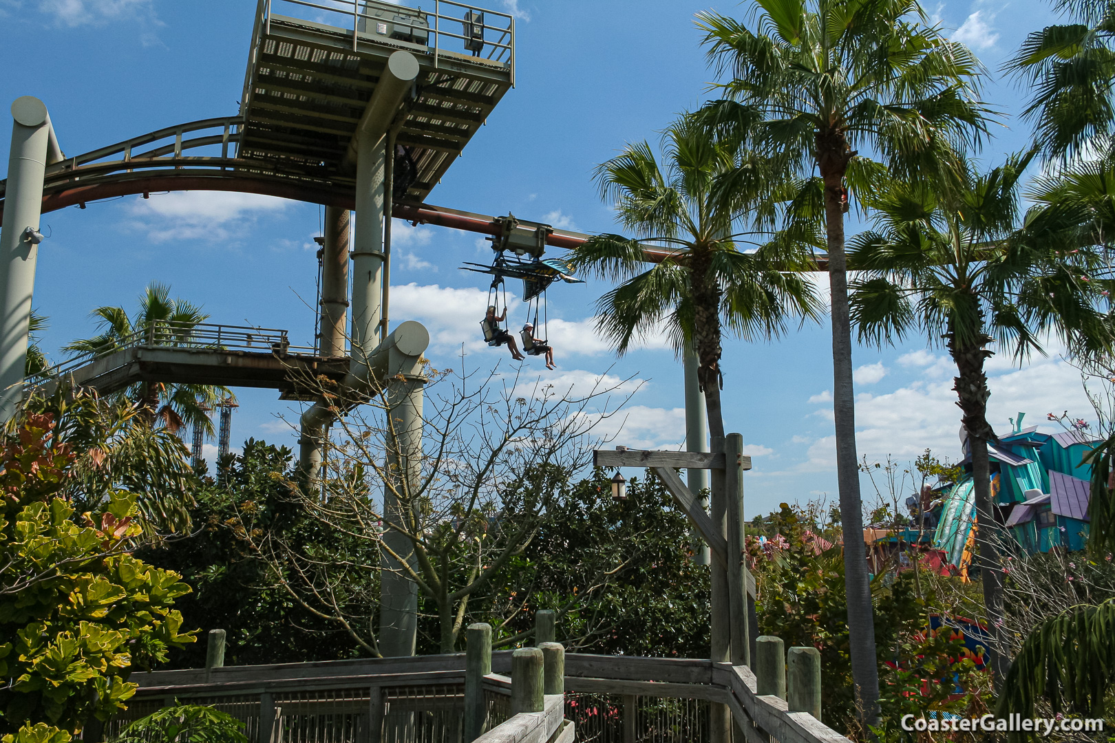 Pteranodon Flyers suspended coaster at Islands of Adventure