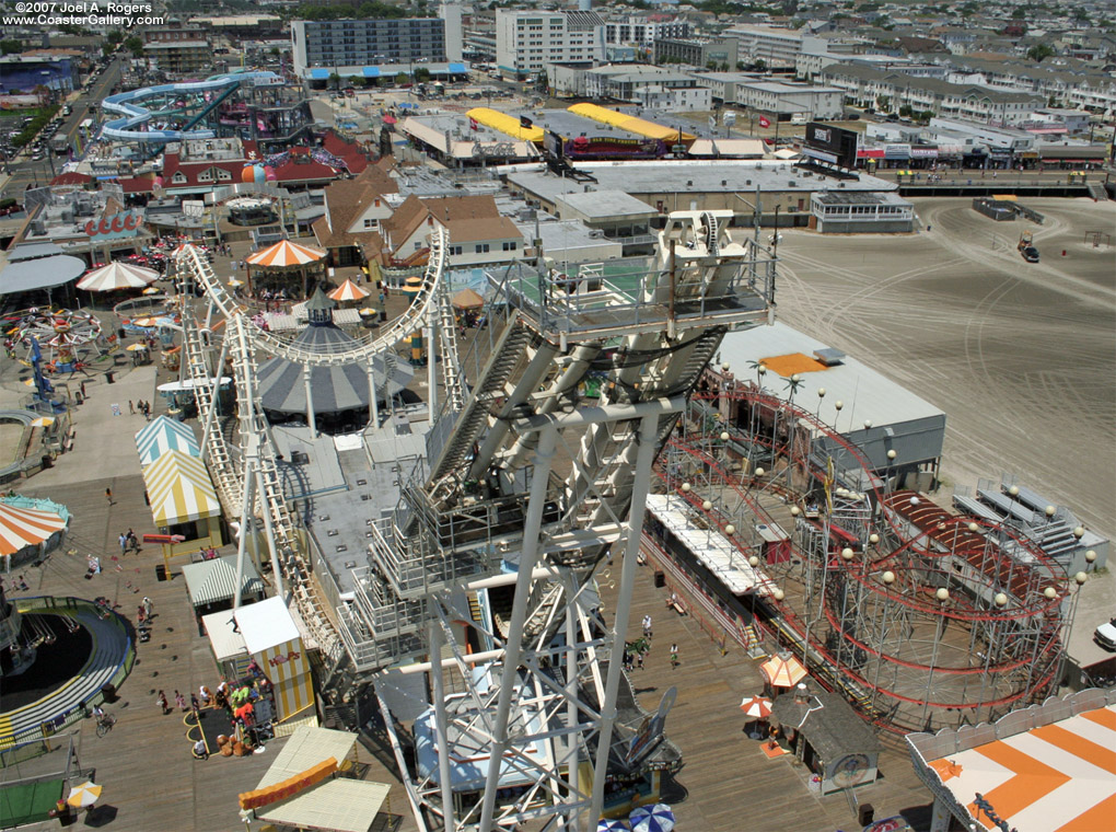 View of Mariner's Landing Pier