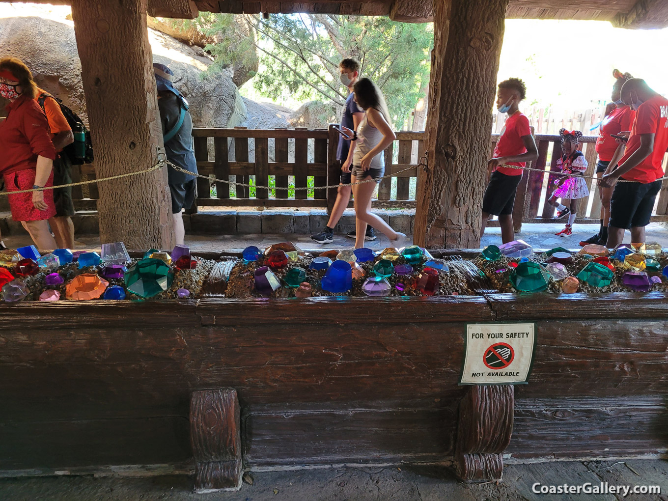 Interactive Disney games in the waiting queue of the Seven Dwarfs Mine Train