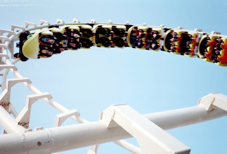 Standing up under a Vekoma Boomerang