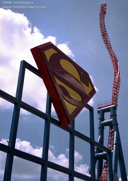 Superman Ultimate Escape