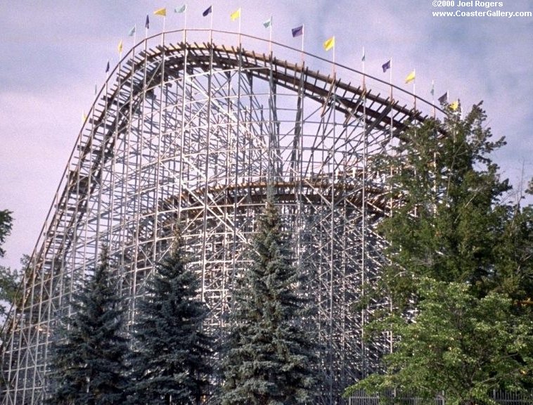 Wooden coaster with steel supports