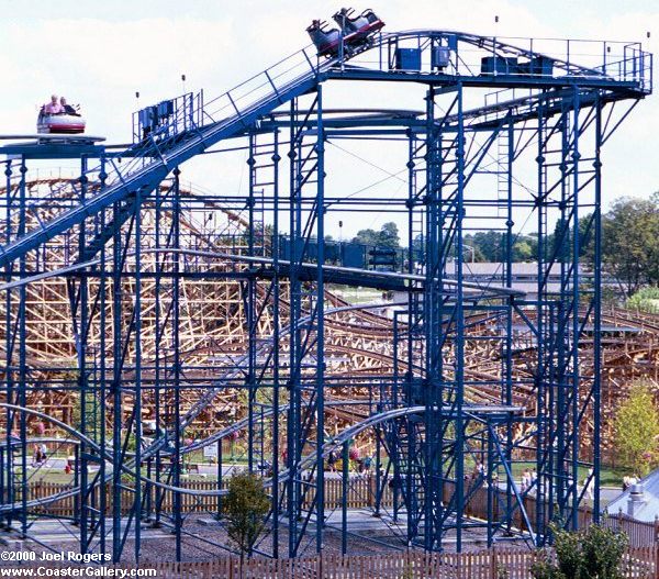 Wild Mouse roller coaster in Hershey, PA