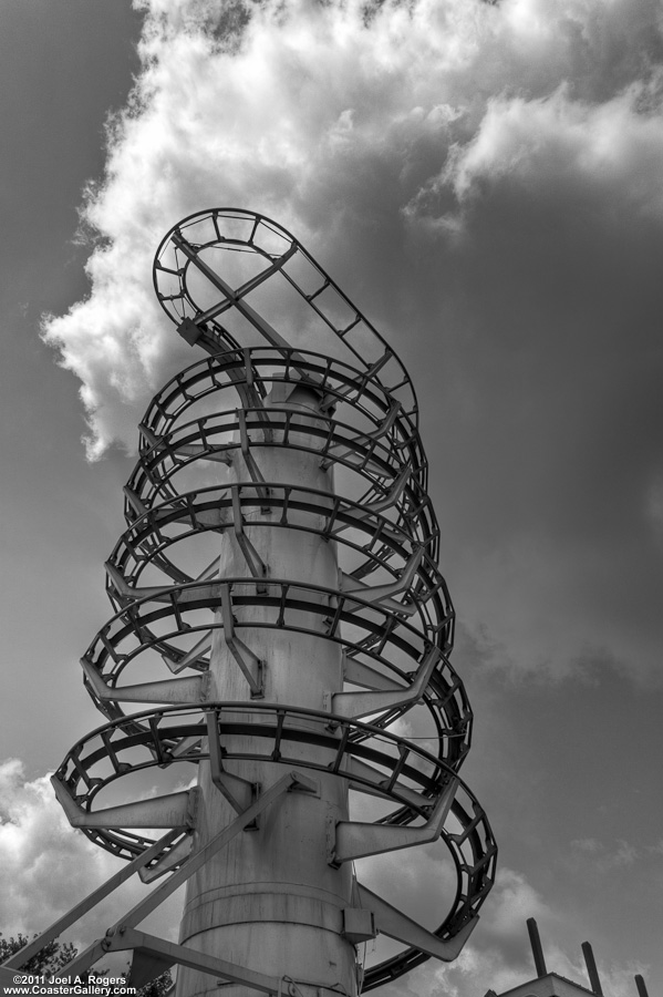 Black and White roller coaster picture