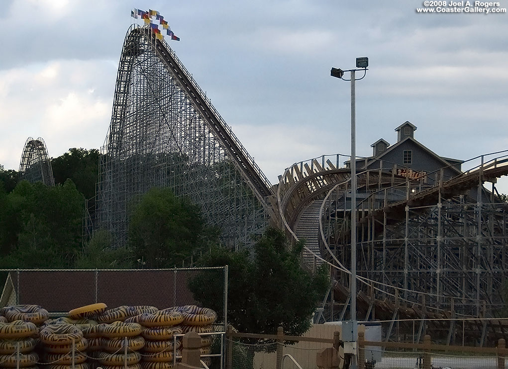 Thanksgiving section of Holiday World and Splashin' Safari