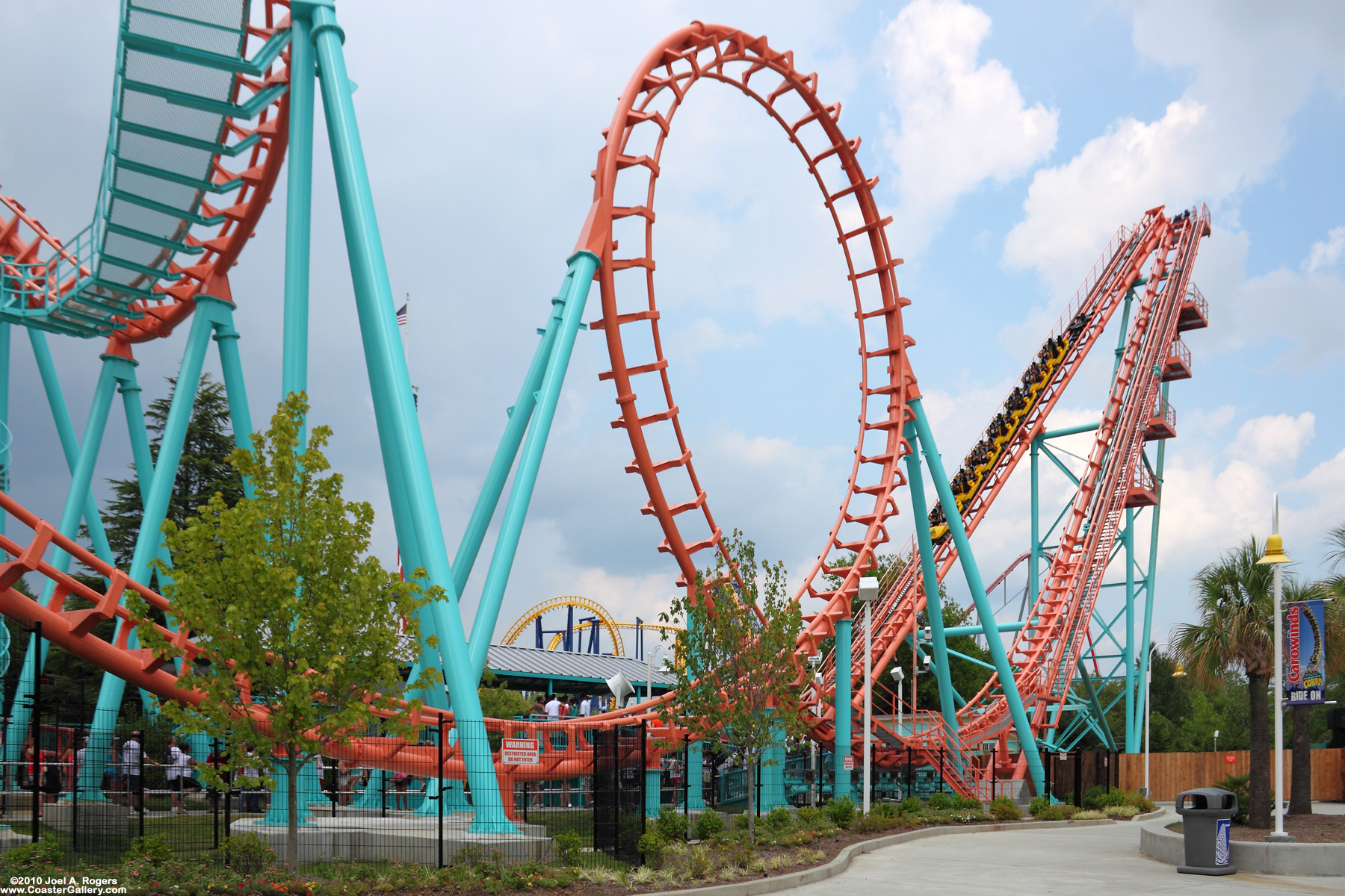 Vekoma Boomerang at Carowinds