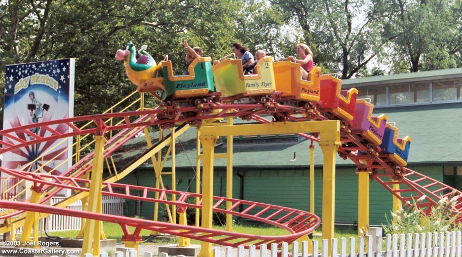 Family Flyer roller coaster