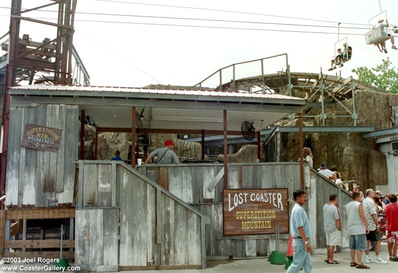 Lost Coaster of Superstition Mountain station