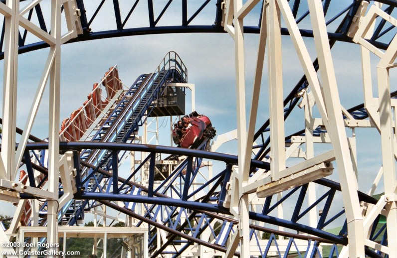 S&MC Windstorm model coaster