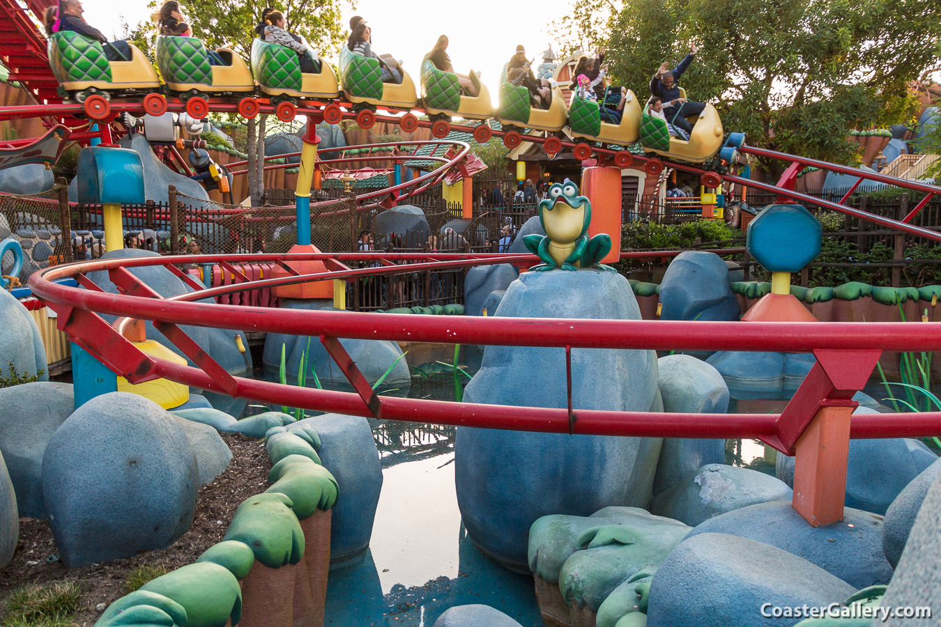 The spitting frog on Disneyland's Gadget's Go Coaster