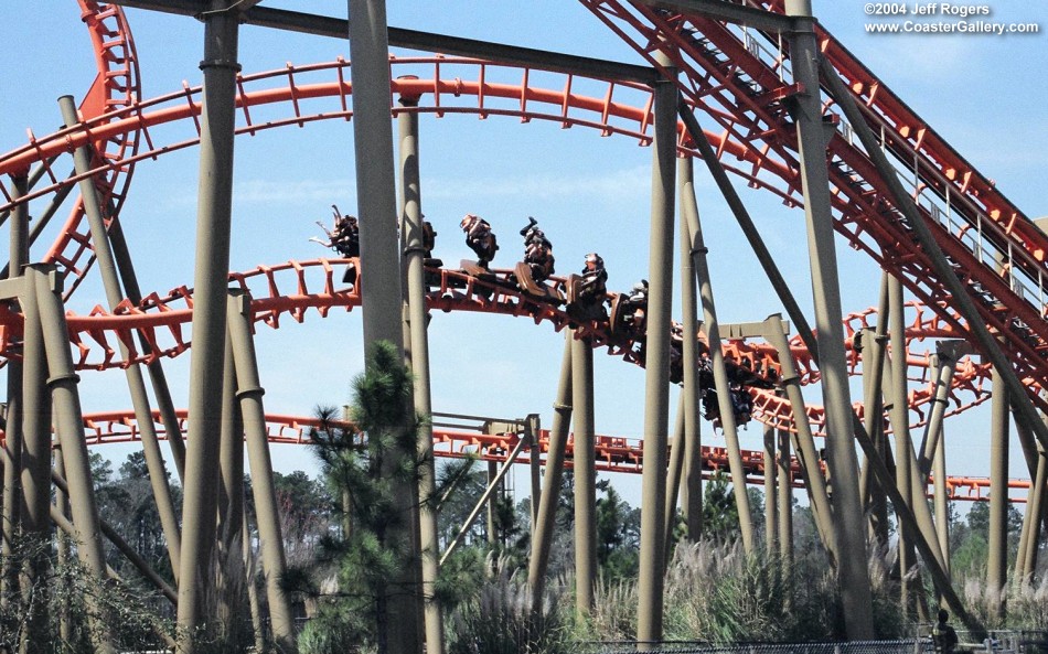 Hangman (Twisted Typhoon) roller coaster