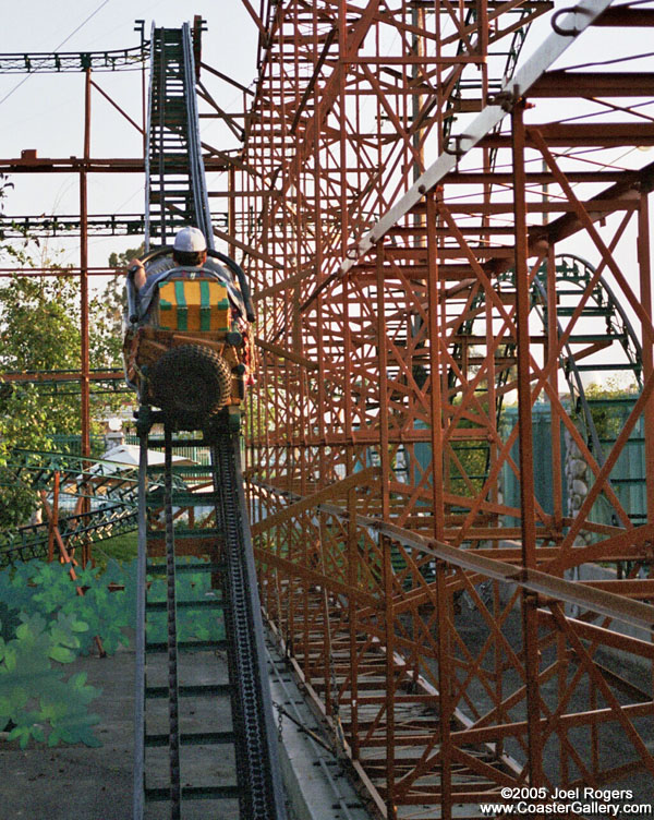 Wild Mouse coaster by Miler Coaster Company