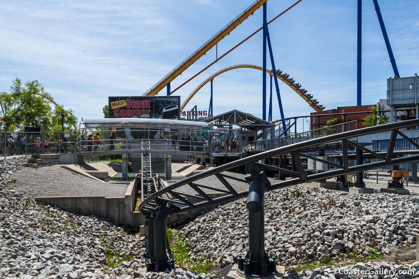 Pictures of the LIM launched Backlot Stunt Coaster at Canada's Wonderland
