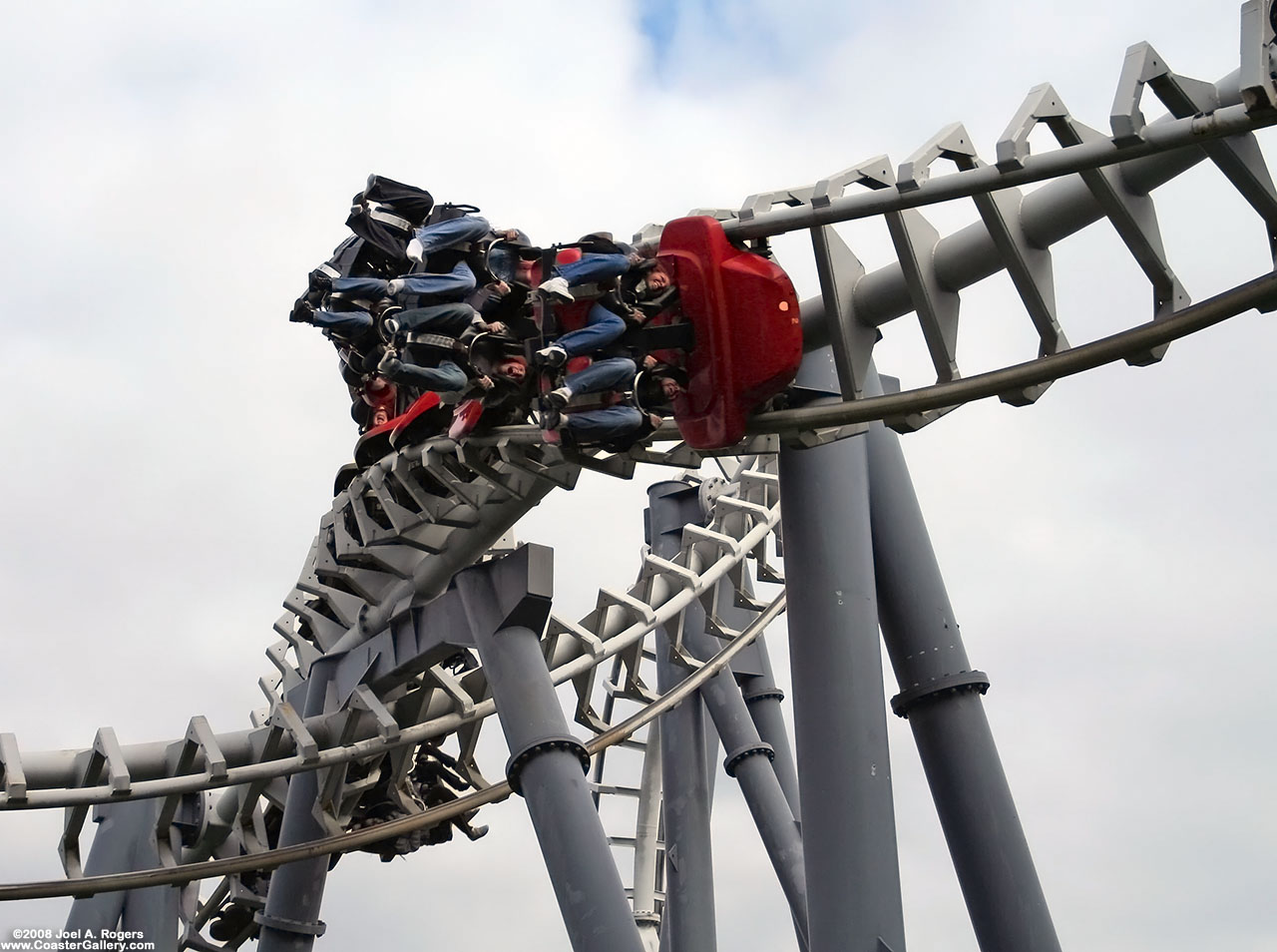 Double In-line Twist on a Suspended Looping Coaster