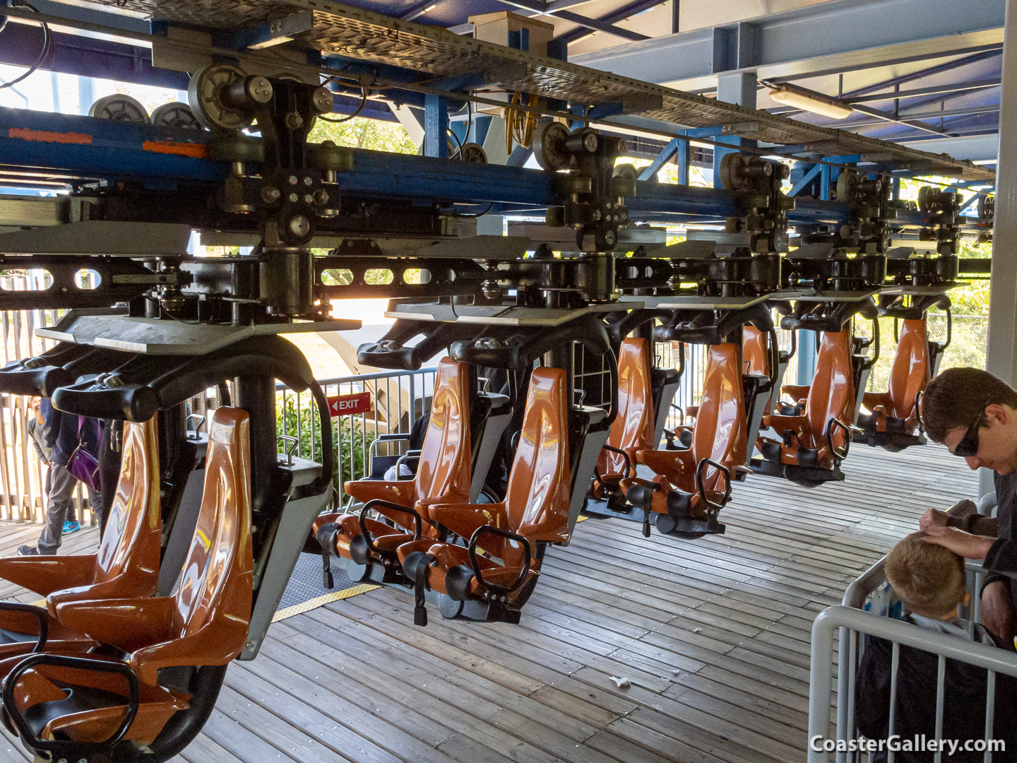 First generation Family Suspended Coaster built by Vekoma
