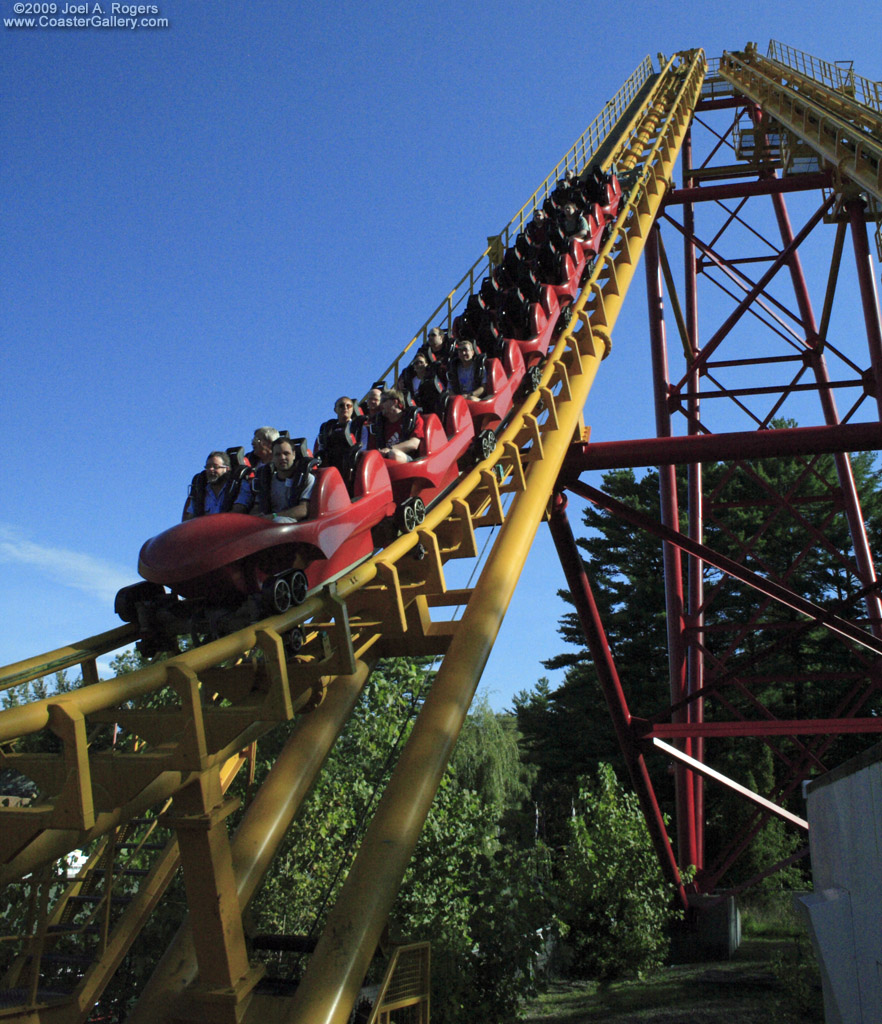 Boomerang's lift hill... going up backward