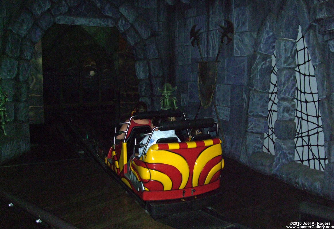 Scooby-Doo Spooky Coaster