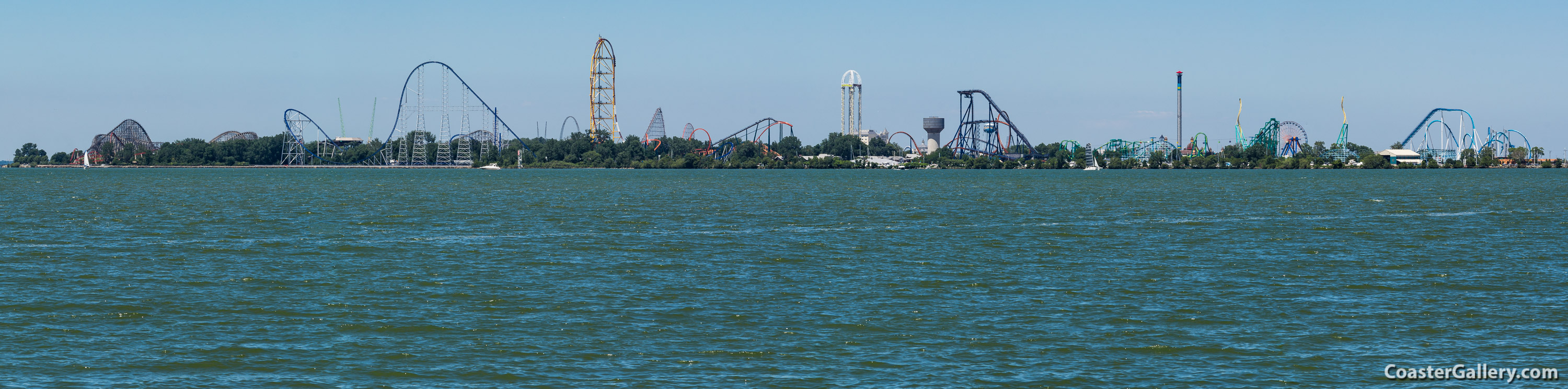 Panoramic view the Cedar Point peninsula and Lake Erie taken Sandusky, Ohio