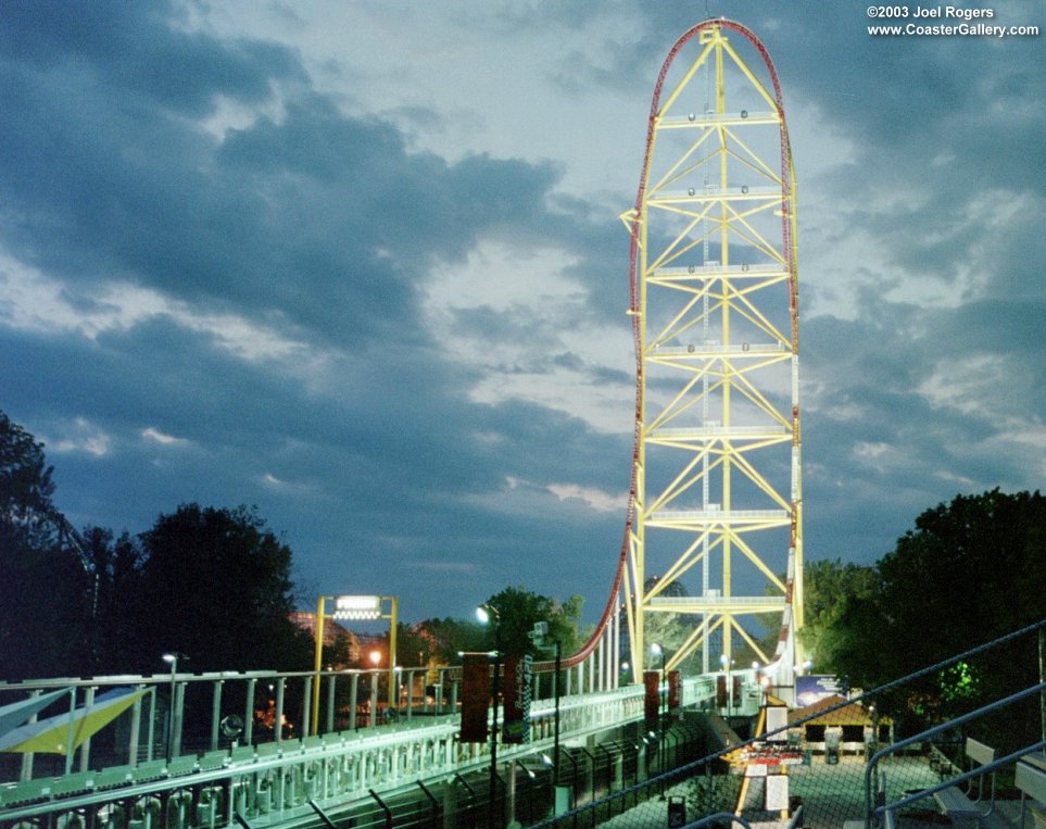 World's first 400 foot tall roller coaster