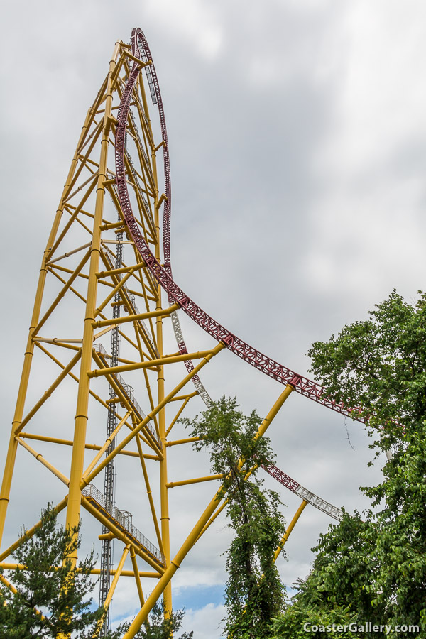 Pictures of Cedar Point's best roller coasters