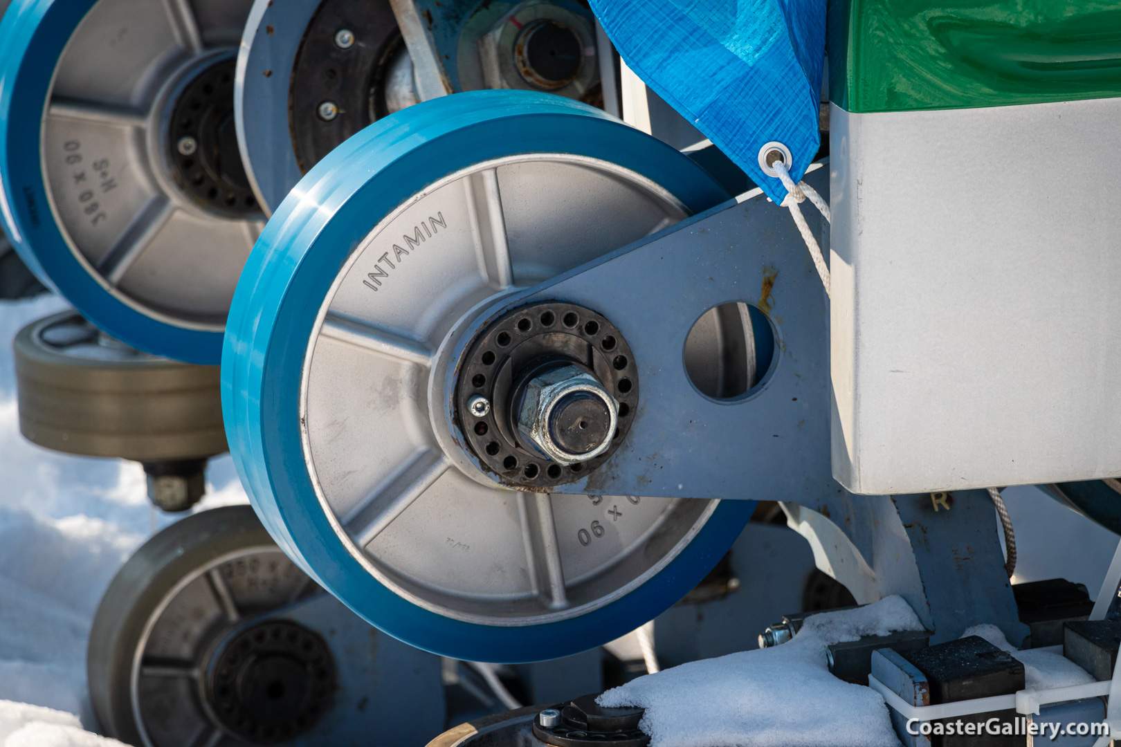 Hydraulic motors and accumulator on a behind-the-scenes tour of Top Thrill Dragster's launch mechanism