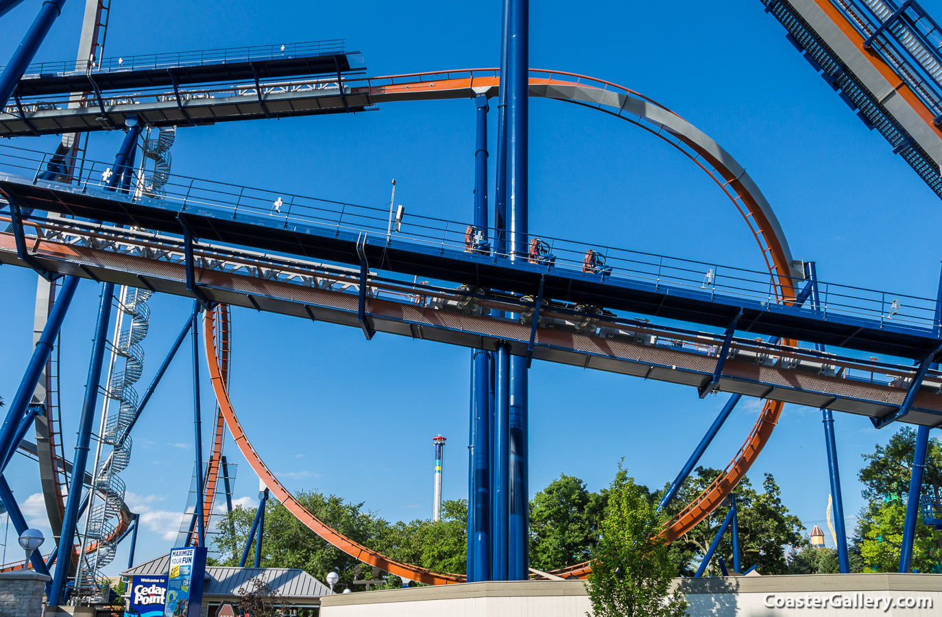 Pictures of brakes on a roller coaster