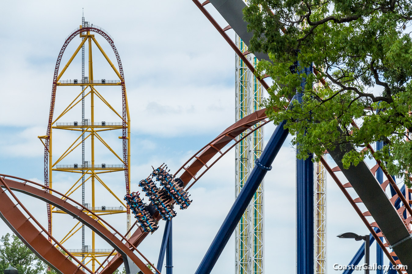 Valravn roller coaster station