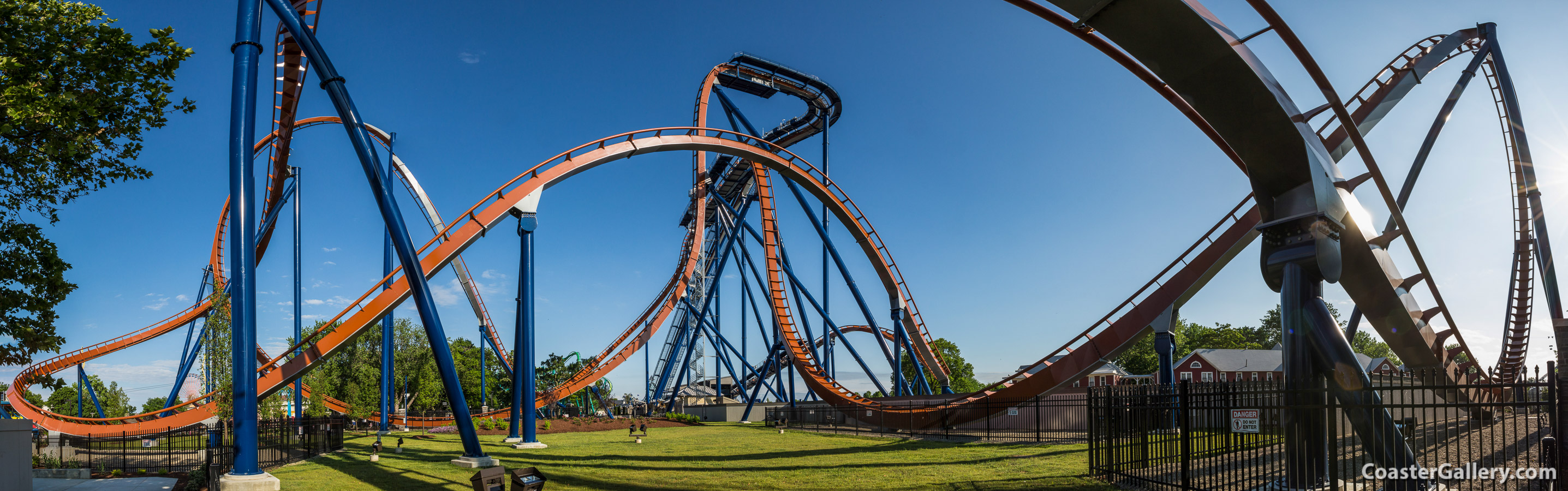 Panorama picture of the Valravn roller coaster and Cedar Point Dormitories