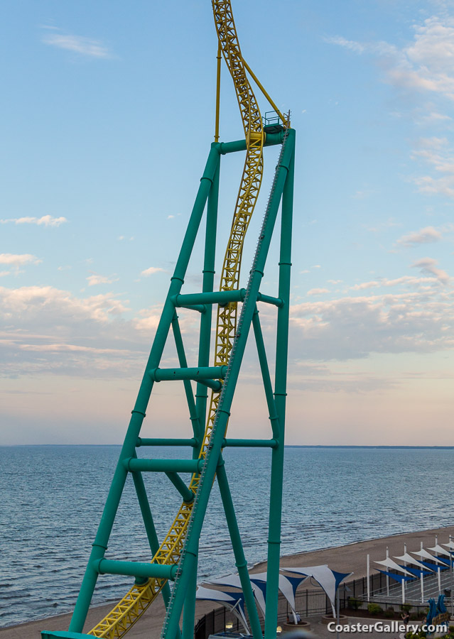 World's Tallest Inverted Coaster - Wicked Twister