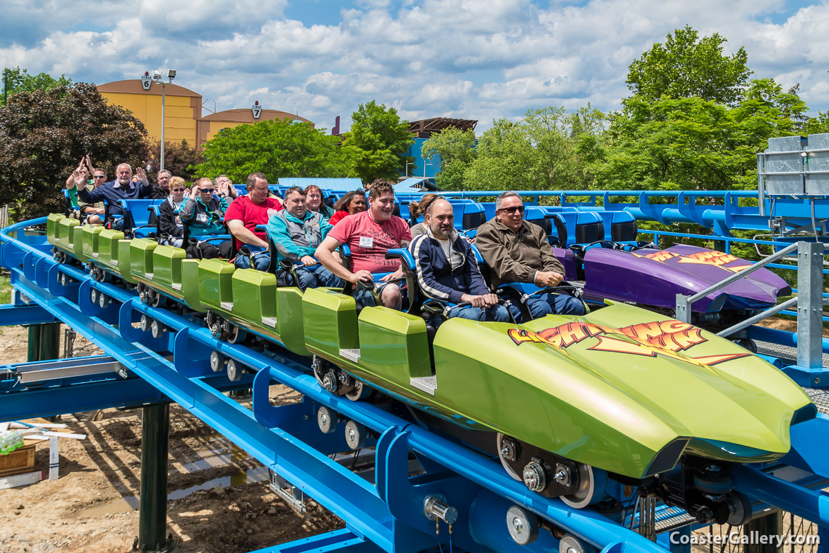 Lightning Run and the American Coaster Enthusiasts