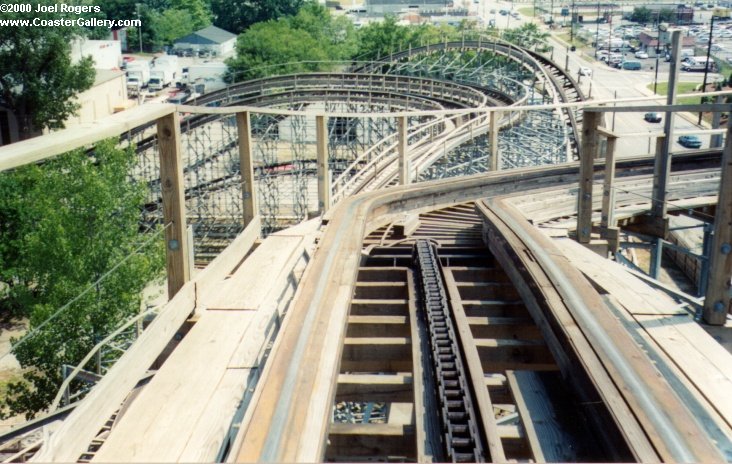 Twisted Twins duelling coaster