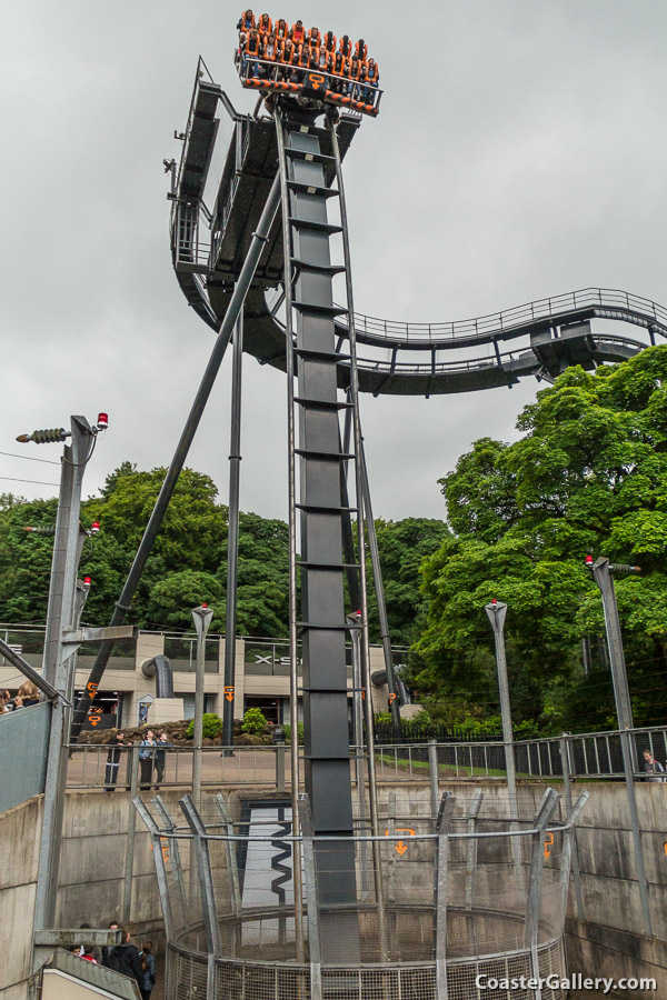 Oblivion Dive Coaster built by Bolliger and Mabillard
