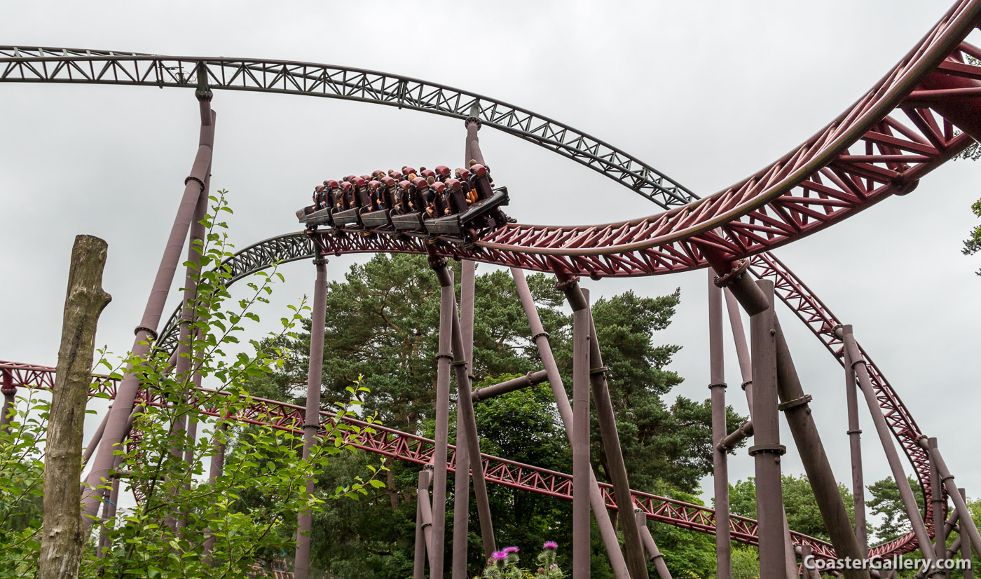 Soulder harness and lap belt on the Rita roller coaster at Alton Towers